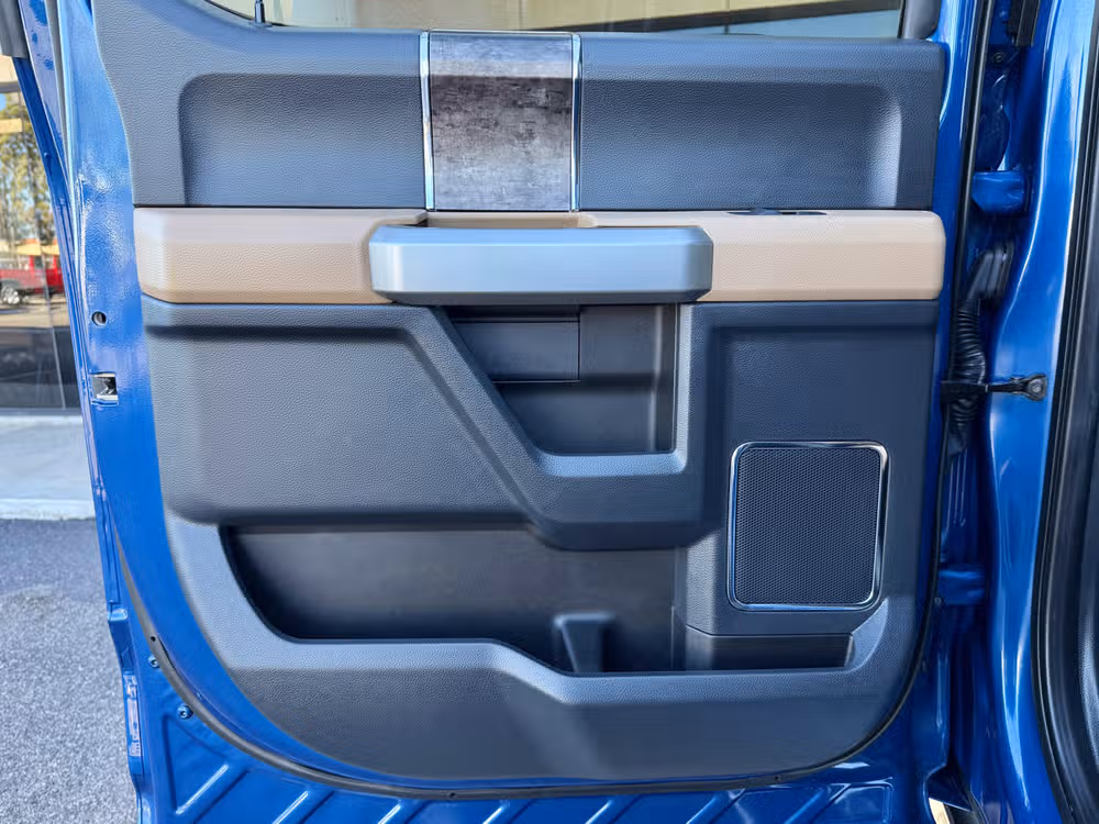 2022 Ford F-250 Super Duty Lariat Image 21