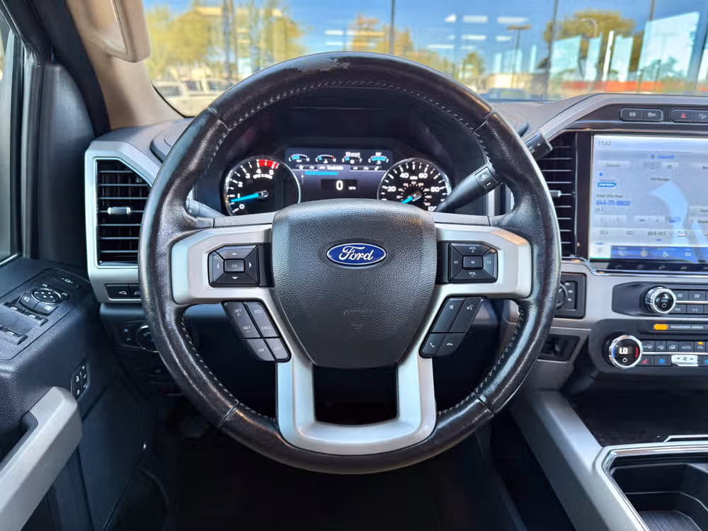 2022 Ford F-250 Super Duty Lariat Image 34