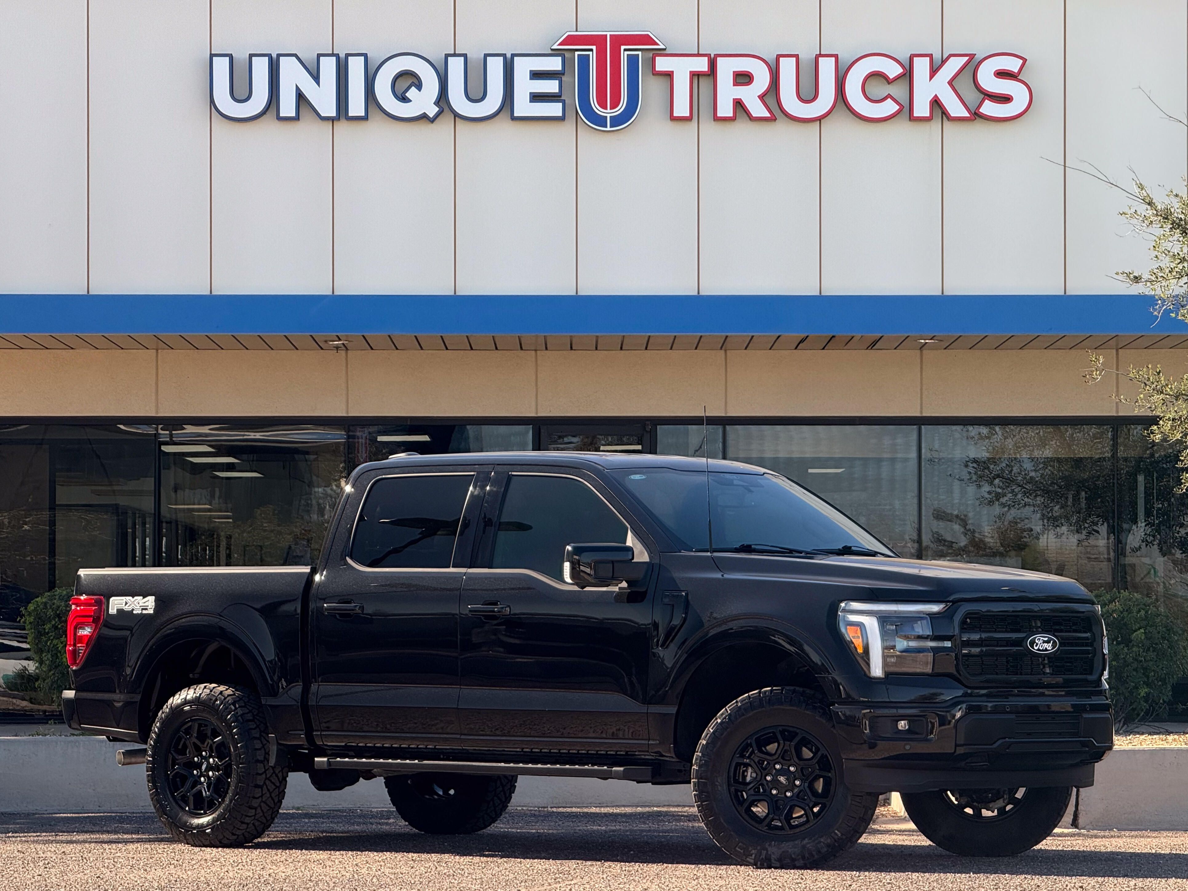 2025 Ford F-150 Lariat's photo