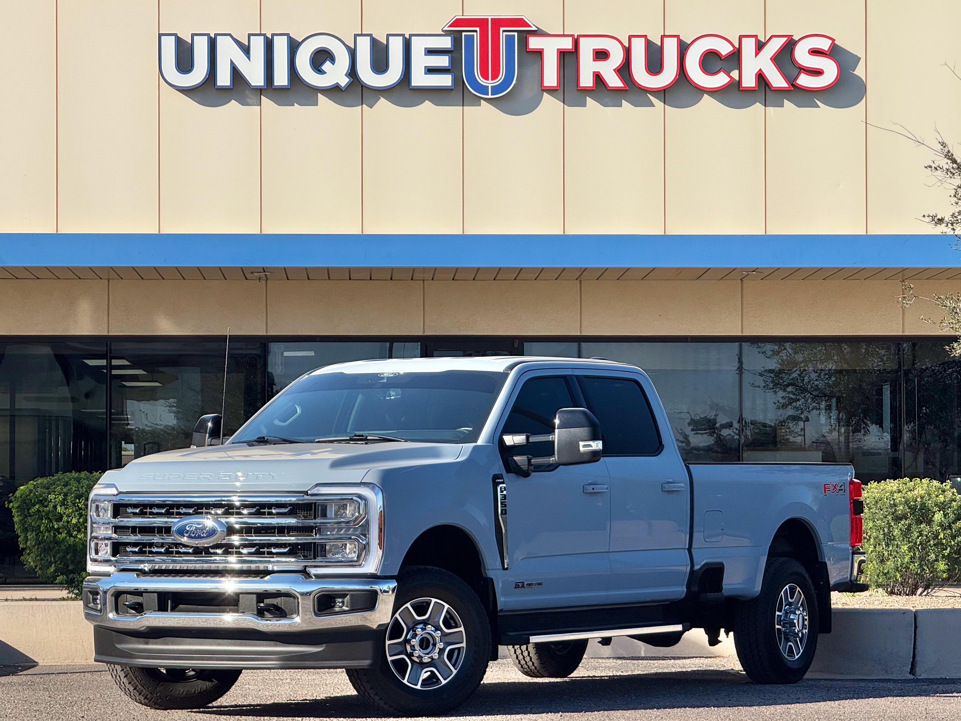 2024 Ford F-350 Super Duty Lariat's photo