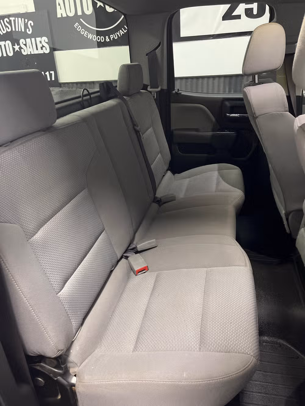 2017 GMC Sierra 1500 Base Image 24