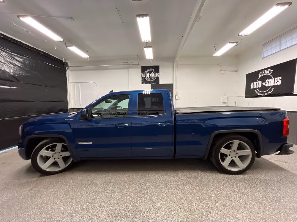 2017 GMC Sierra 1500 Base Image 7