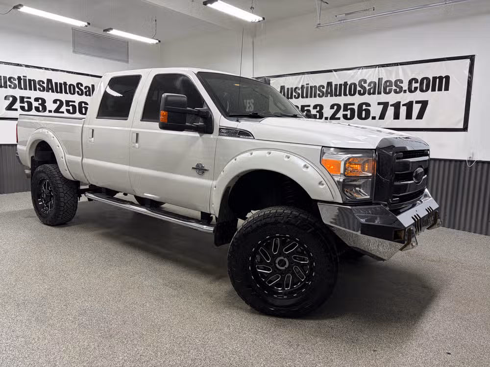 2011 Ford F-350 Super Duty Lariat