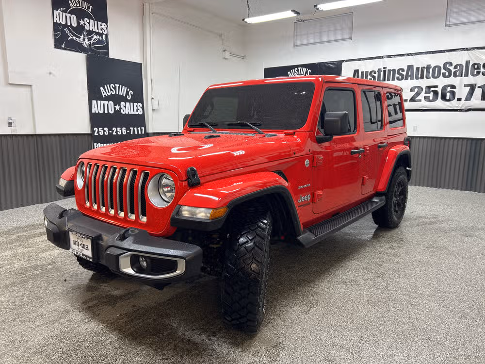 2021 Jeep Wrangler Unlimited Sahara Image 3