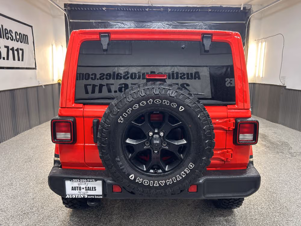 2021 Jeep Wrangler Unlimited Sahara Image 5