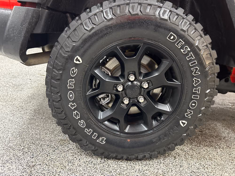 2021 Jeep Wrangler Unlimited Sahara Image 7