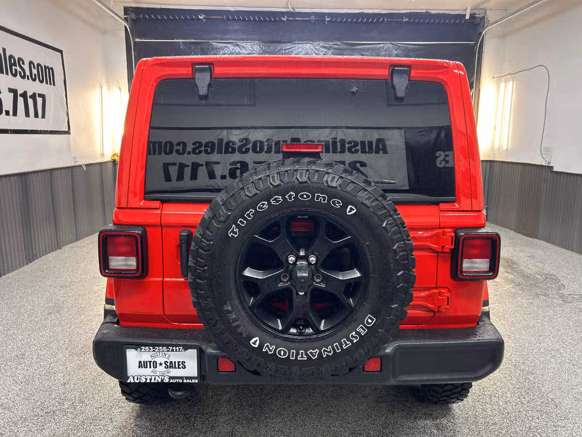 2021 Jeep Wrangler Unlimited Sahara Image 5