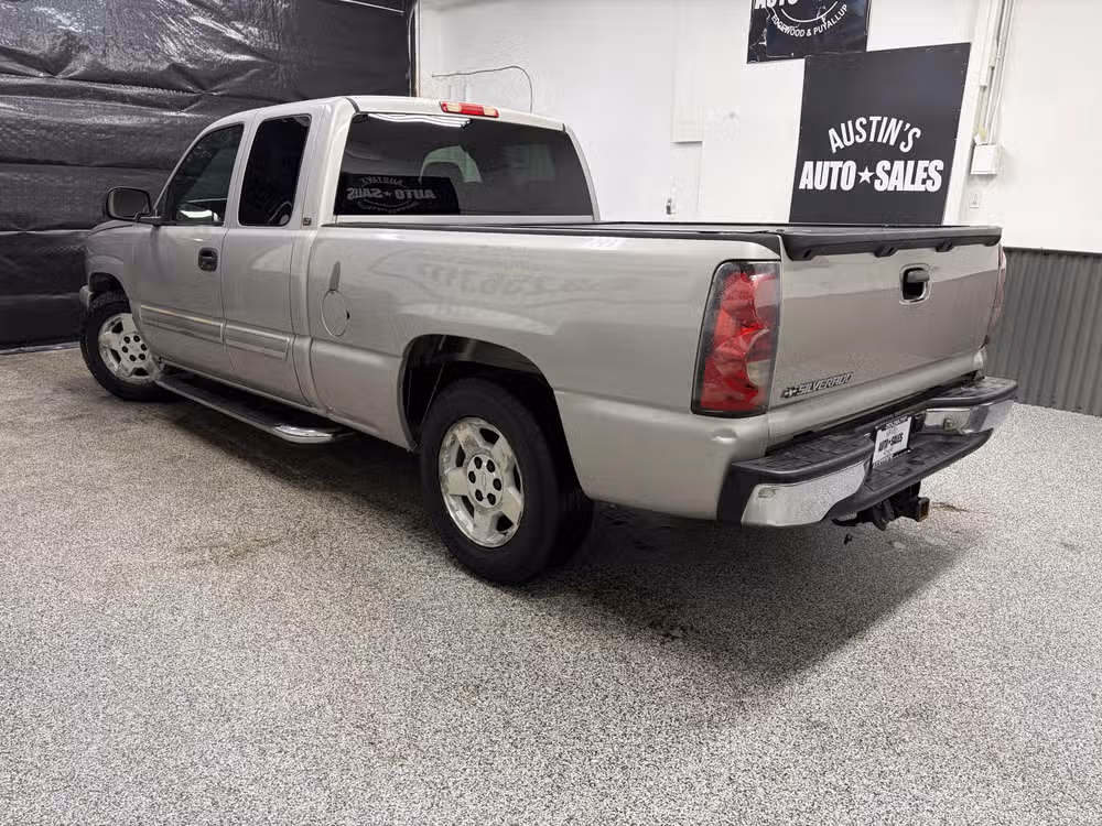 2007 Chevrolet Silverado 1500 Classic LT2 Extended Cab Image 8