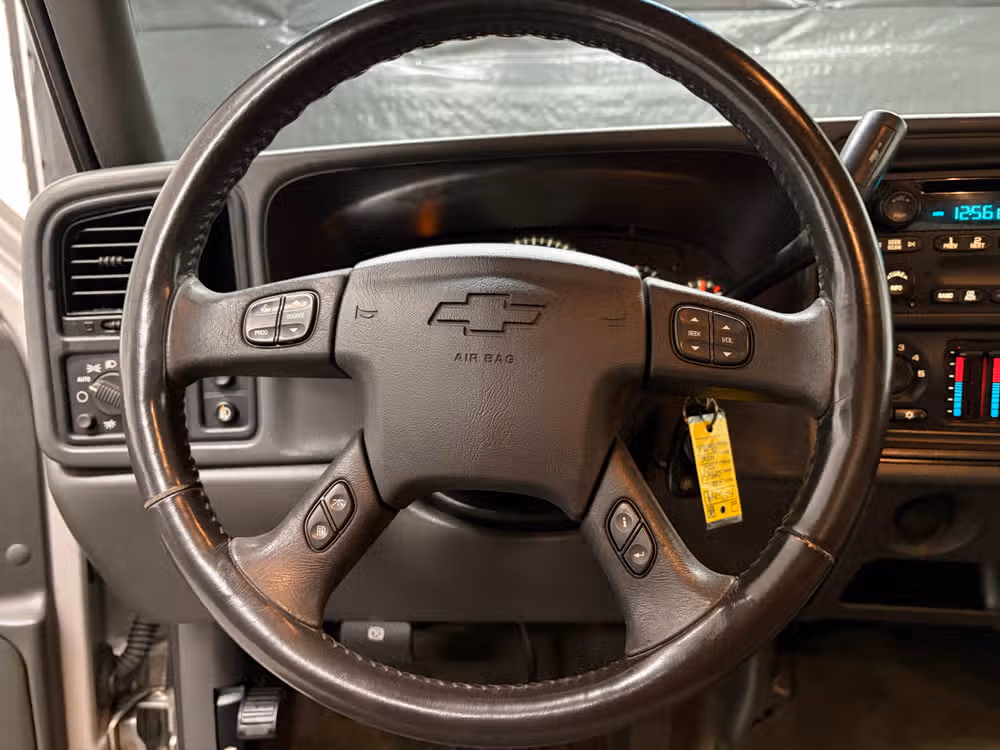 2007 Chevrolet Silverado 1500 Classic LT2 Extended Cab Image 10