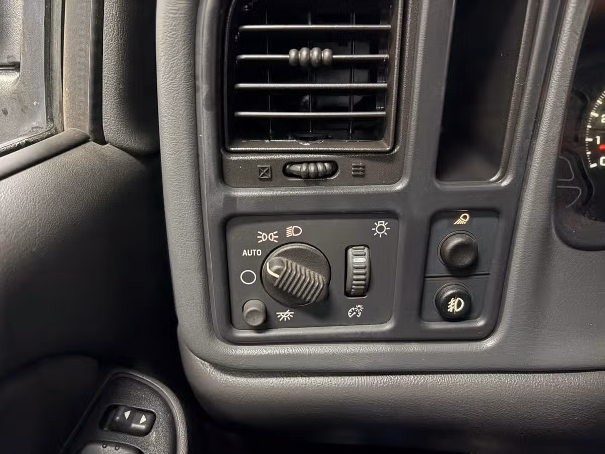 2007 Chevrolet Silverado 1500 Classic LT2 Extended Cab Image 13