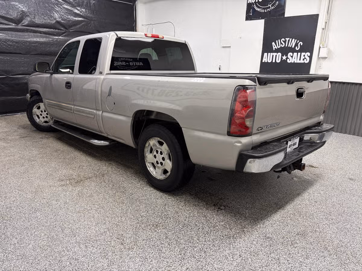 2007 Chevrolet Silverado 1500 Classic LT2 Extended Cab Image 8
