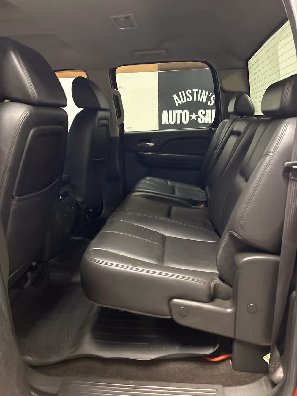 2009 Chevrolet Silverado 1500 LTZ Image 10