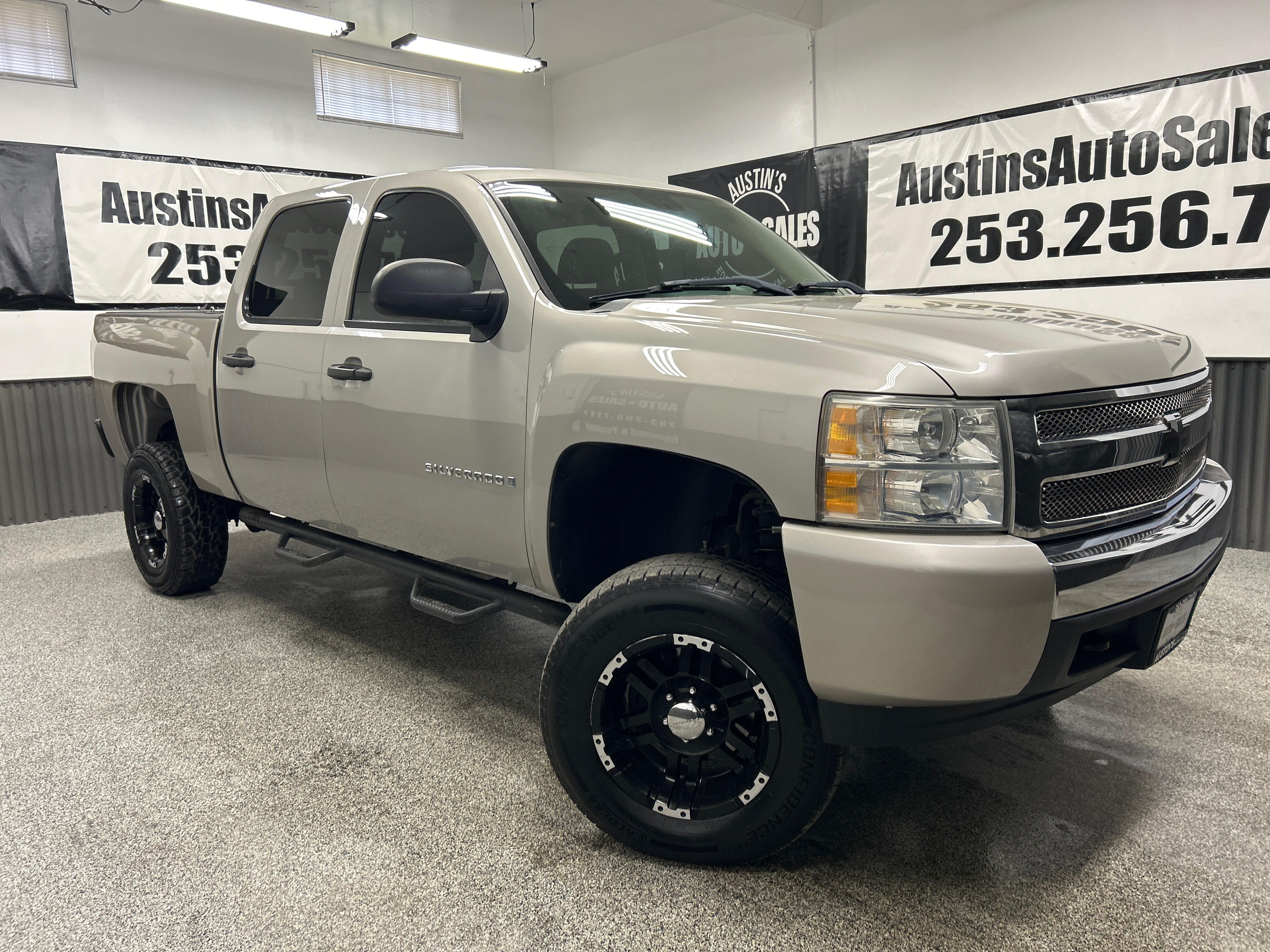 2008 Chevrolet Silverado 1500 1LT Crew Cab's photo