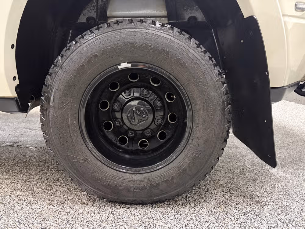 2022 Ram 3500 Laramie Image 10