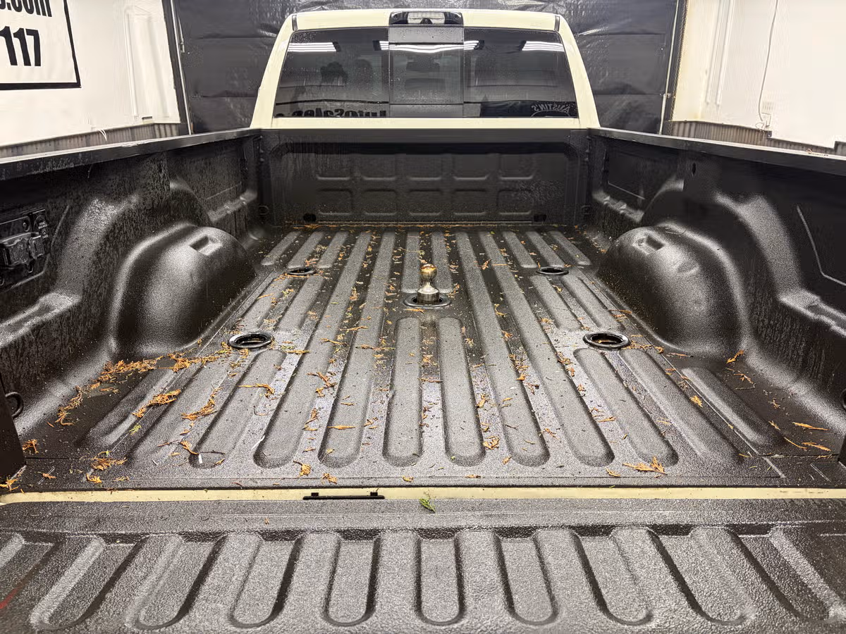 2022 Ram 3500 Laramie Image 22