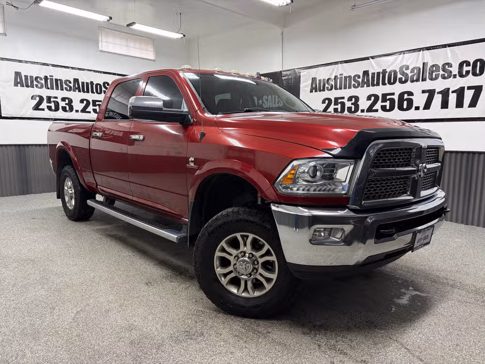 2015 RAM 3500 Laramie 4X4 Crew Cab SWB's photo