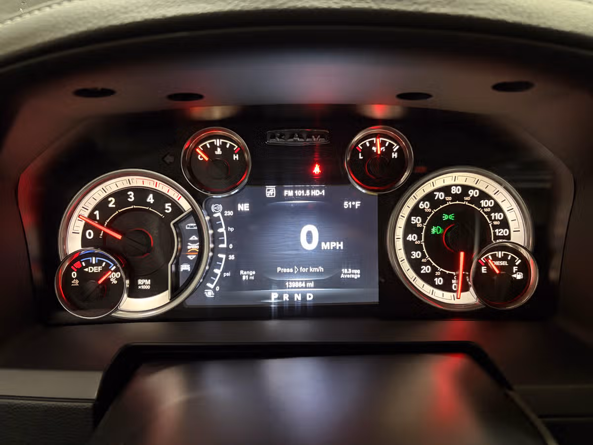 2015 Ram 3500 Laramie Image 12