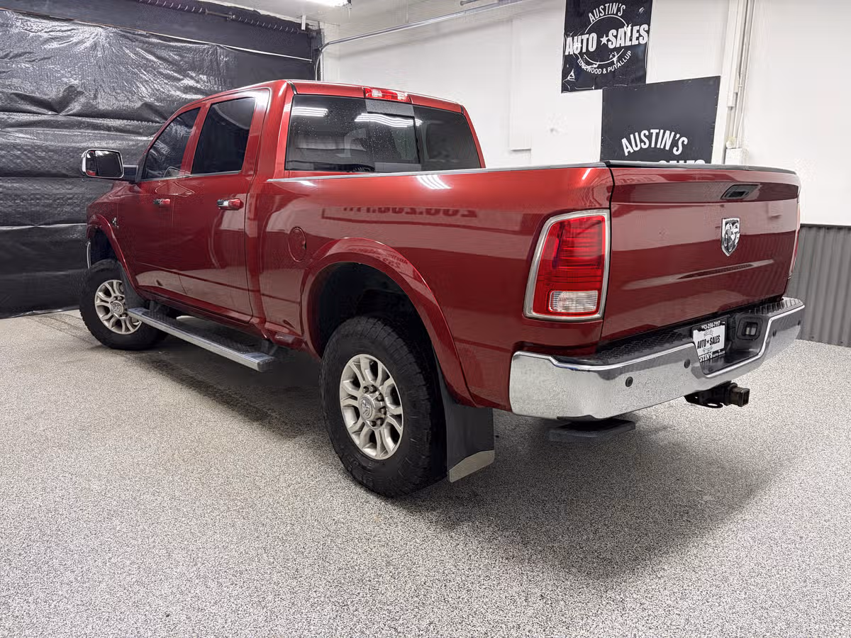 2015 Ram 3500 Laramie Image 8