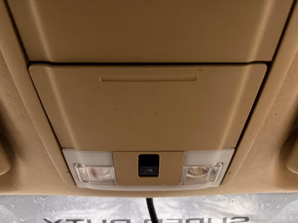 2011 Ford F-350 Super Duty Lariat Image 15