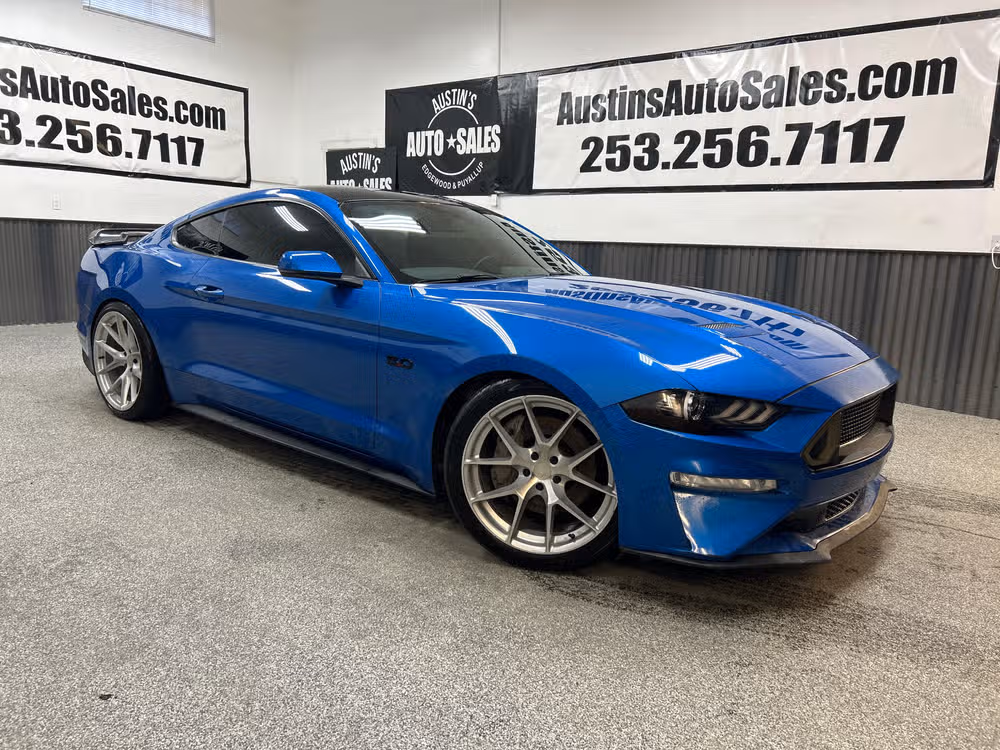2019 Ford Mustang GT Coupe Premium's photo