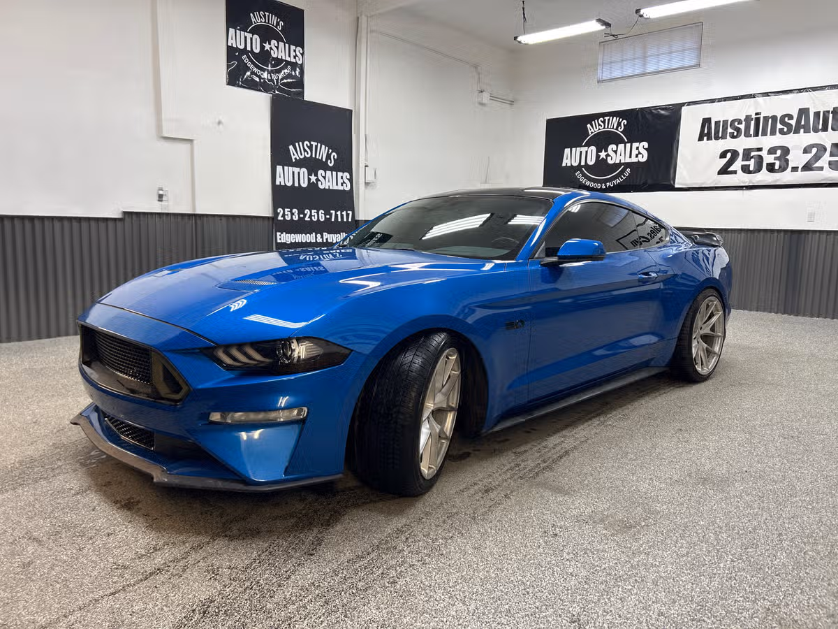 2019 Ford Mustang GT Premium Image 3