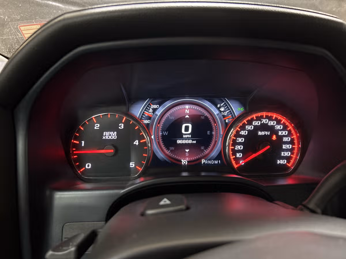 2015 GMC Sierra 3500HD Denali Image 20