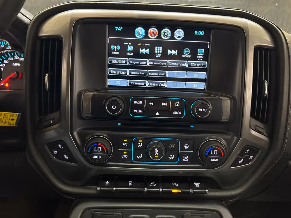 2019 Chevrolet Silverado 3500HD LTZ Image 15