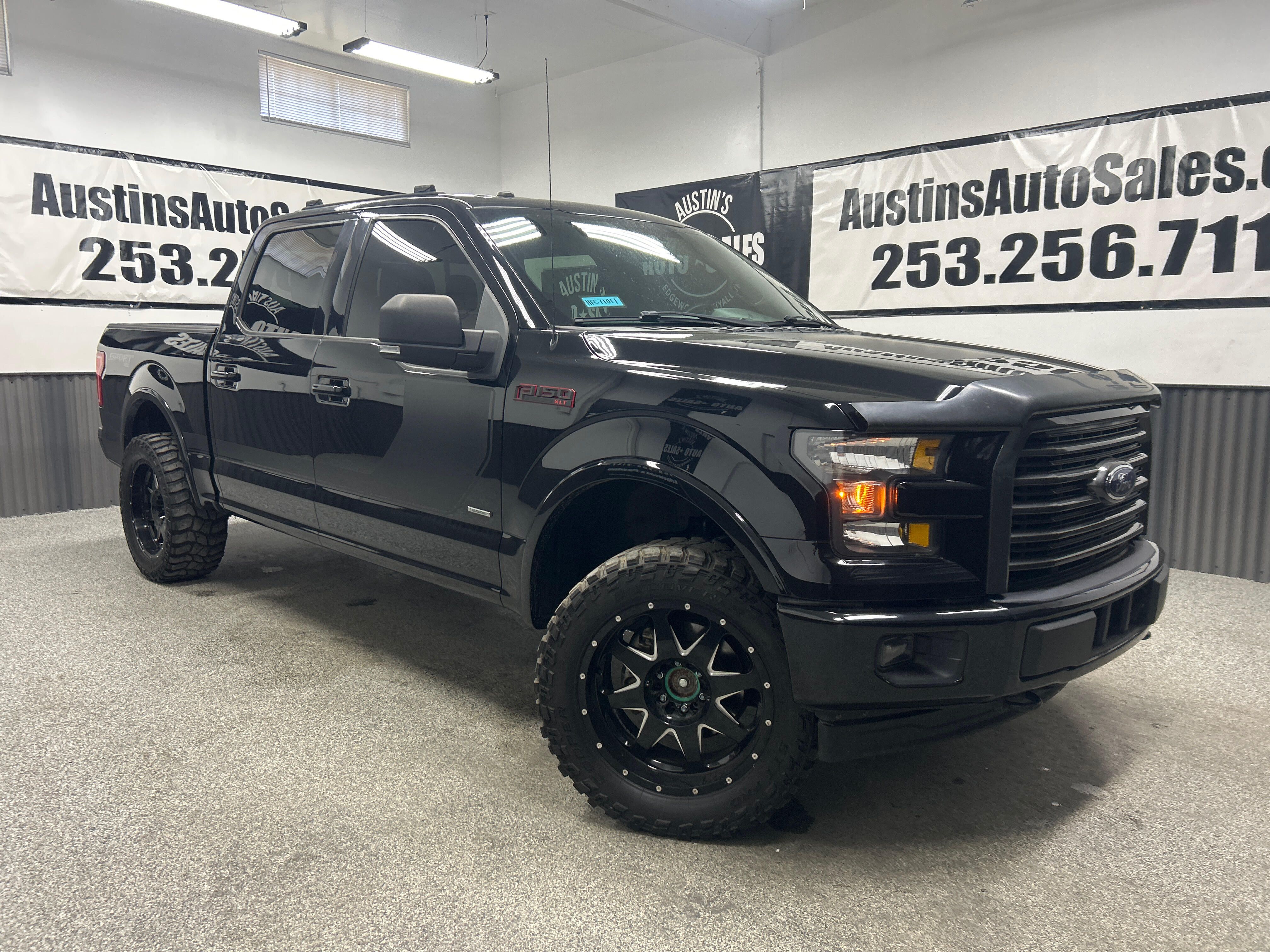 2017 Ford F-150 XLT 4x4 SuperCrew 5-1/2 Box's photo