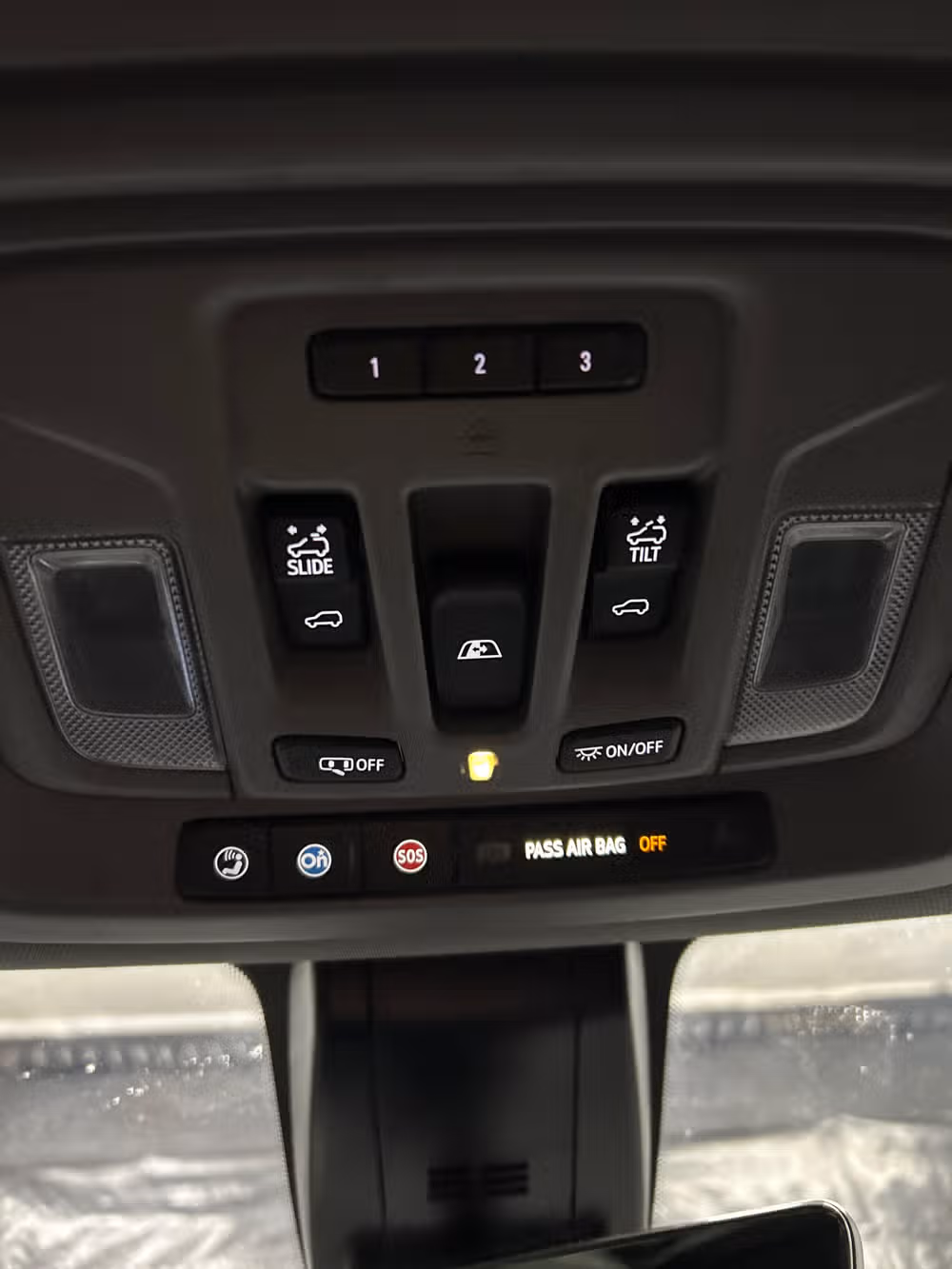 2021 GMC Sierra 3500HD Denali Image 17