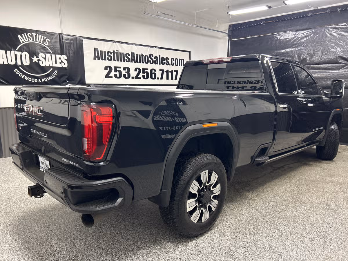 2021 GMC Sierra 3500HD Denali Image 6