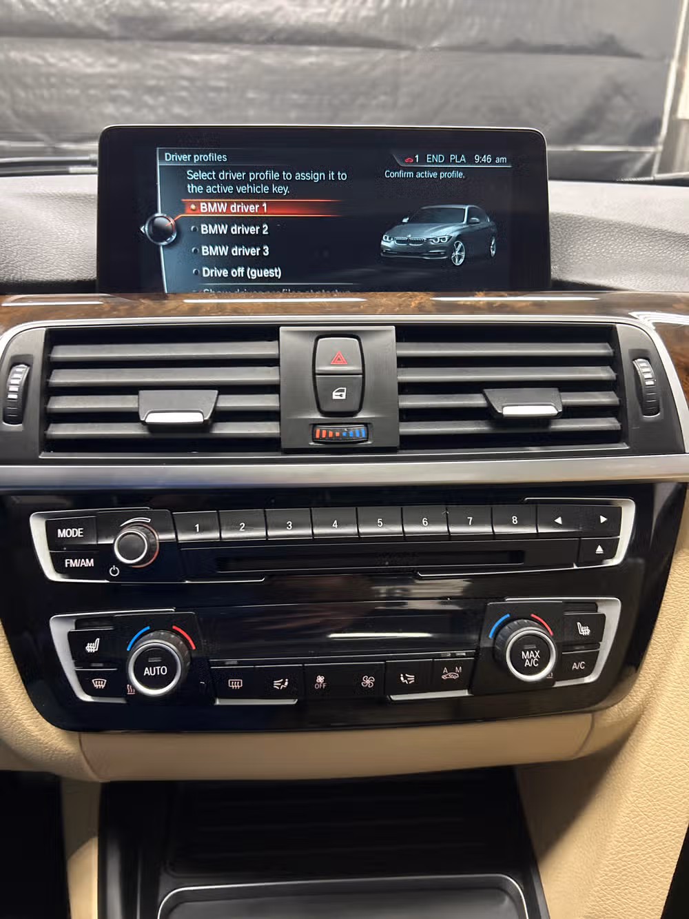 2017 BMW 3 Series 330i xDrive Image 15