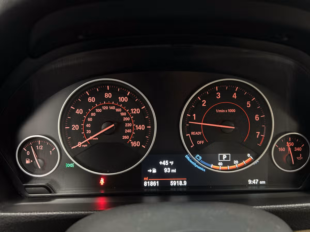 2017 BMW 3 Series 330i xDrive Image 18