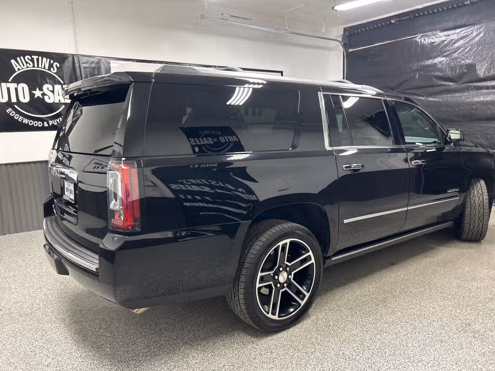 2015 GMC Yukon XL Denali Image 6