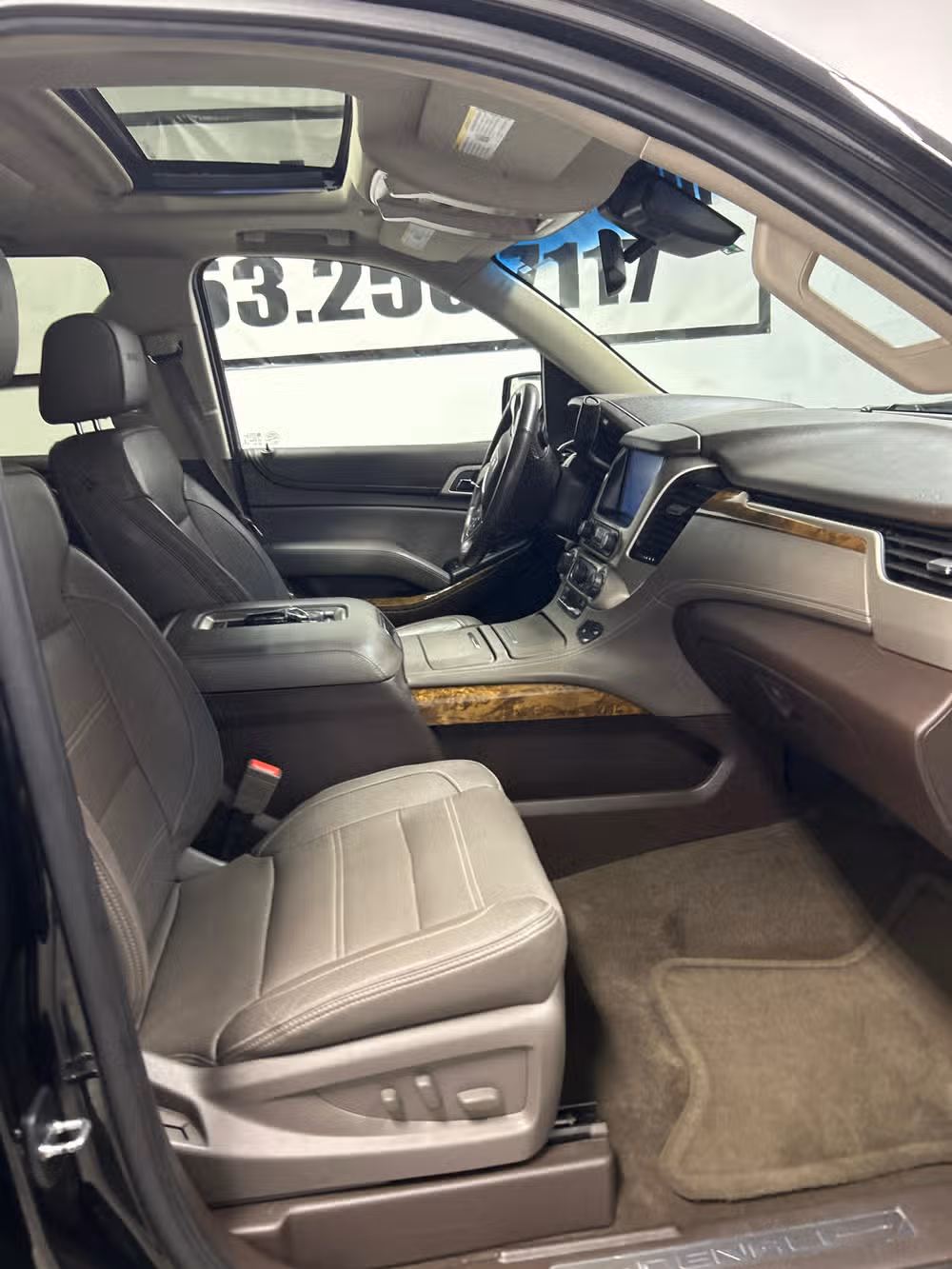 2015 GMC Yukon XL Denali Image 17