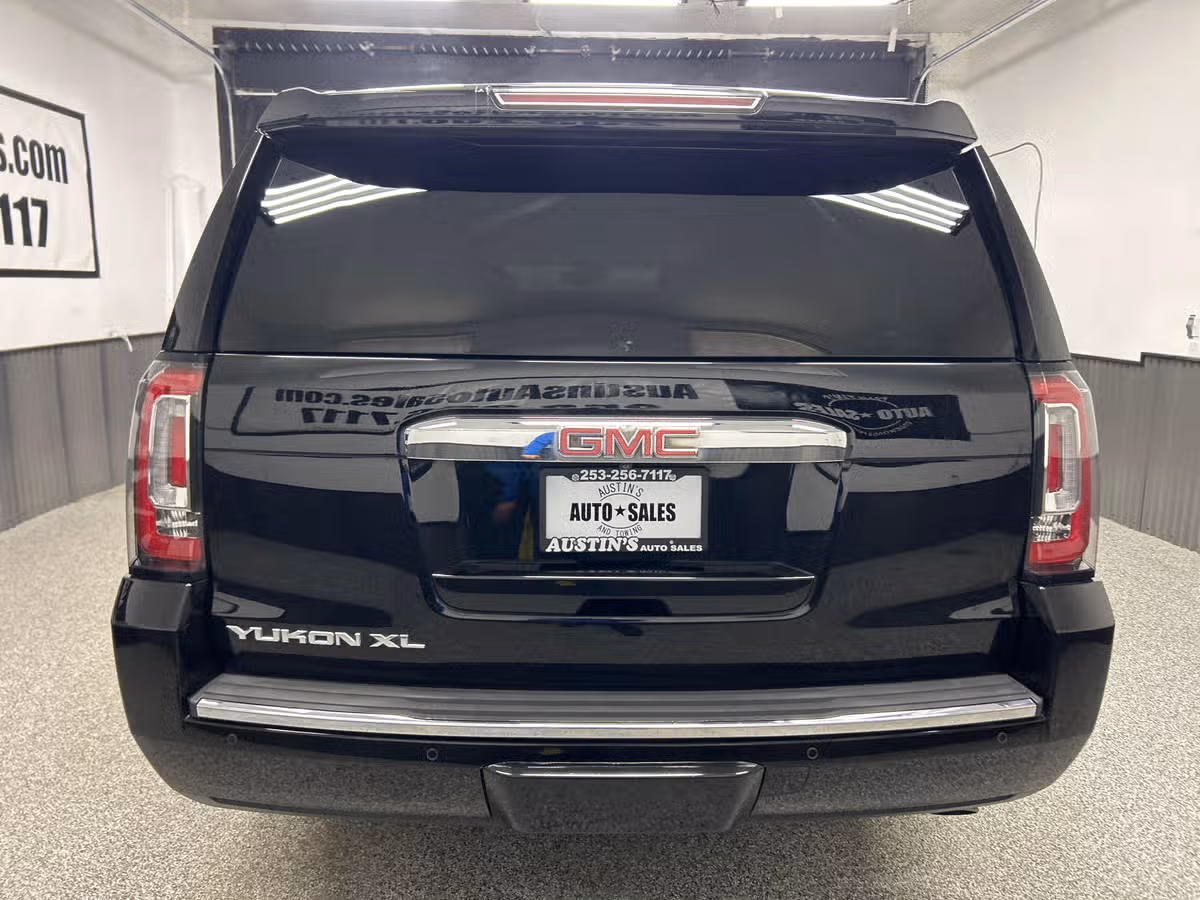 2015 GMC Yukon XL Denali Image 5