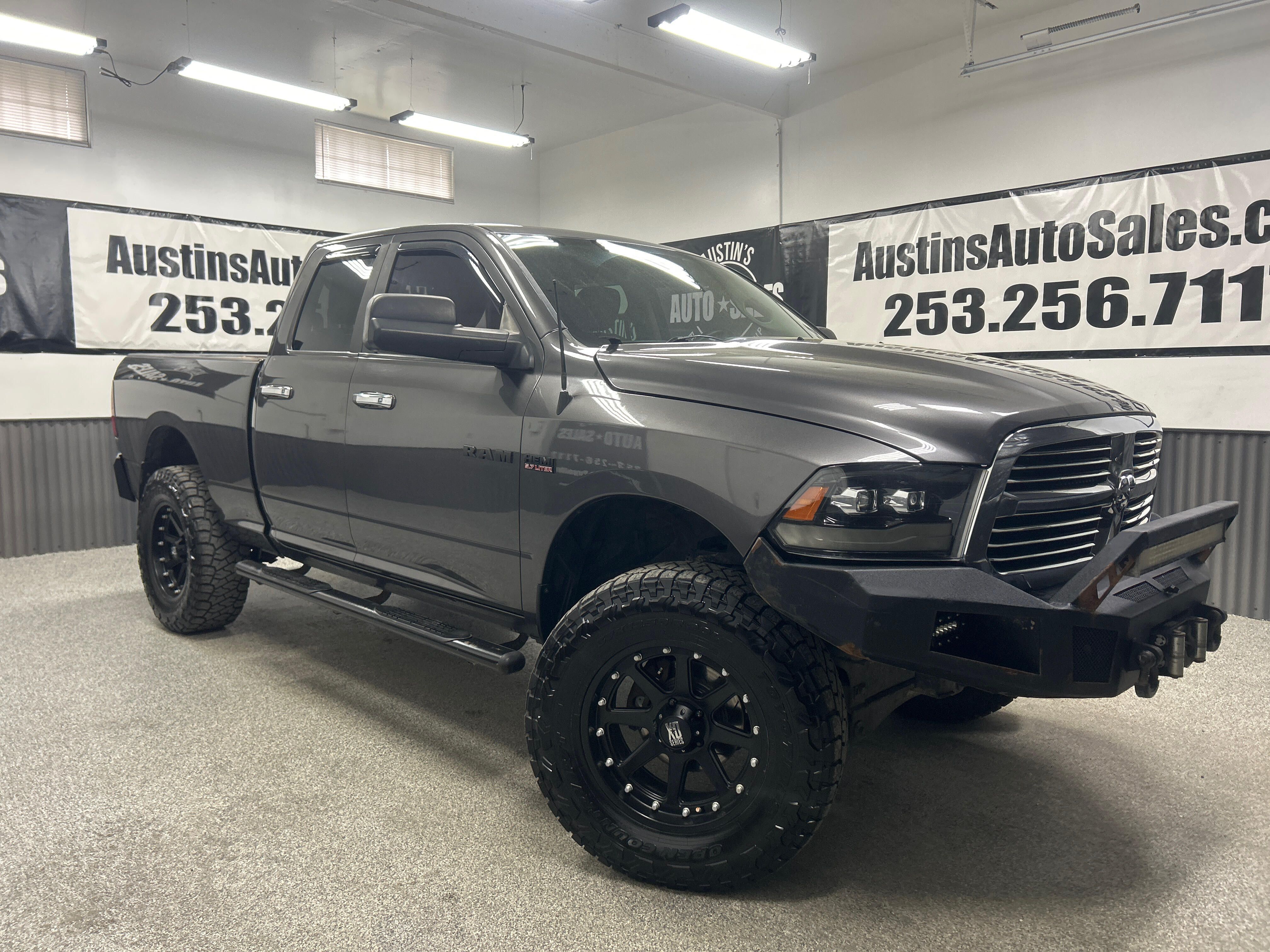 2014 RAM 1500 SLT 4x4 Quad Cab's photo