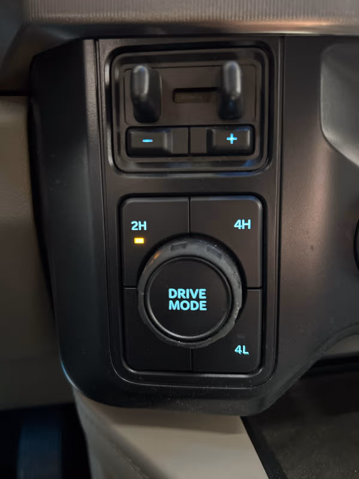 2026 Ford F-450 Super Duty Platinum Image 20