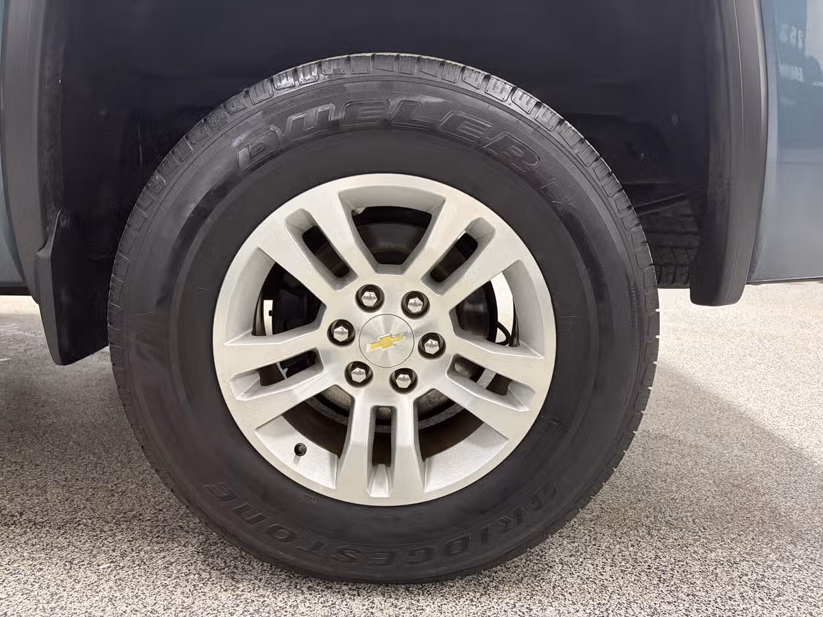 2014 GMC Sierra 1500 SLE Image 9
