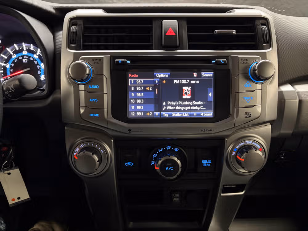 2016 Toyota 4Runner SR5 Premium Image 13
