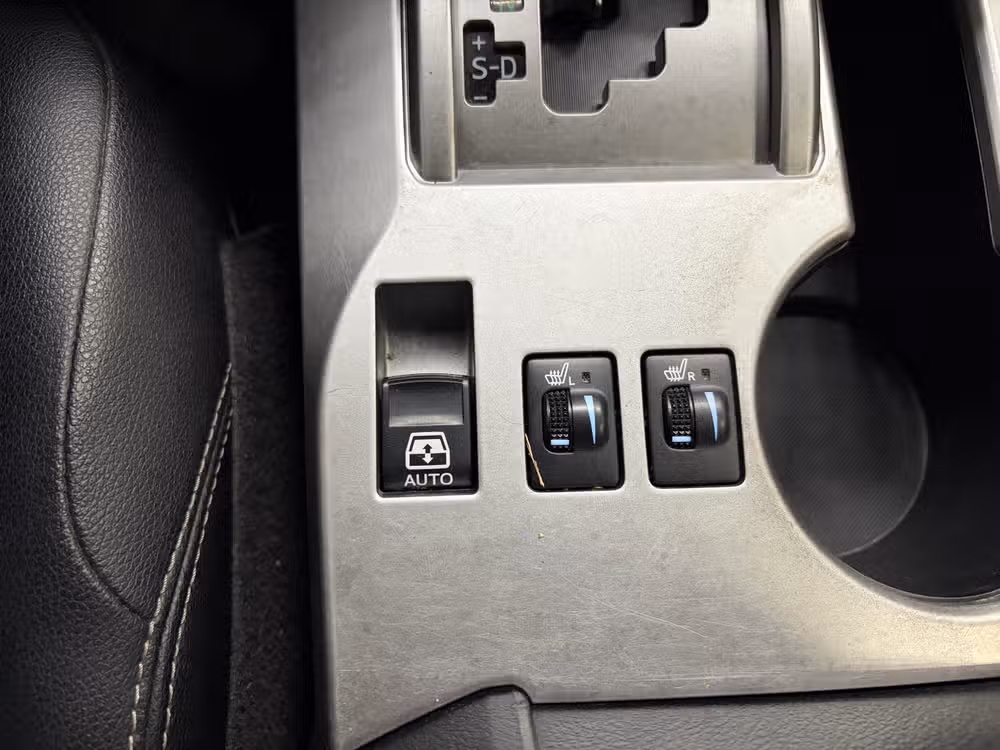 2016 Toyota 4Runner SR5 Premium Image 15
