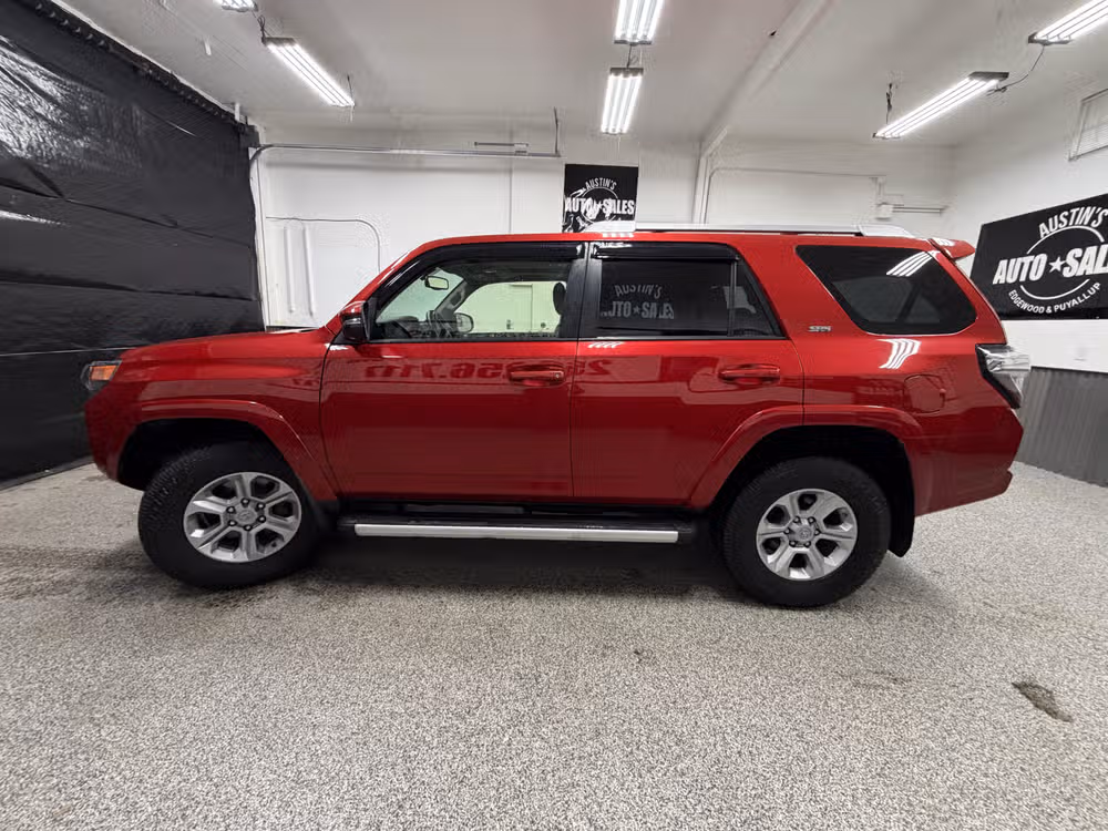 2016 Toyota 4Runner SR5 Premium Image 7