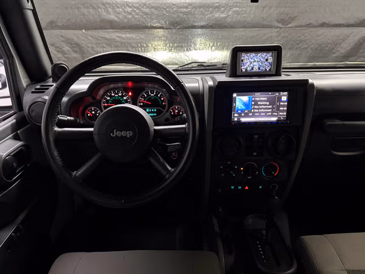 2008 Jeep Wrangler Unlimited Rubicon Image 10