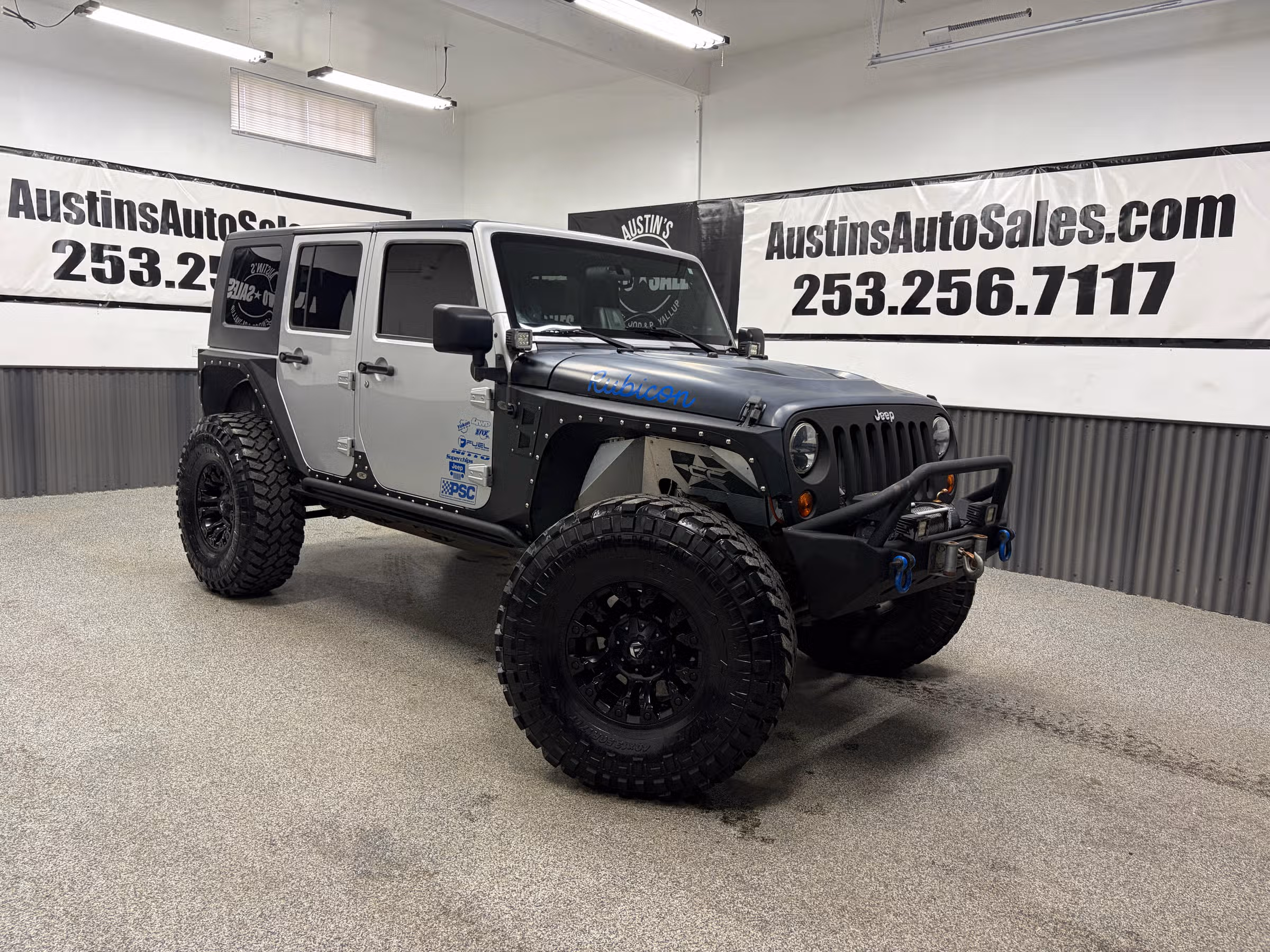 2008 Jeep Wrangler Unlimited Rubicon Image 1