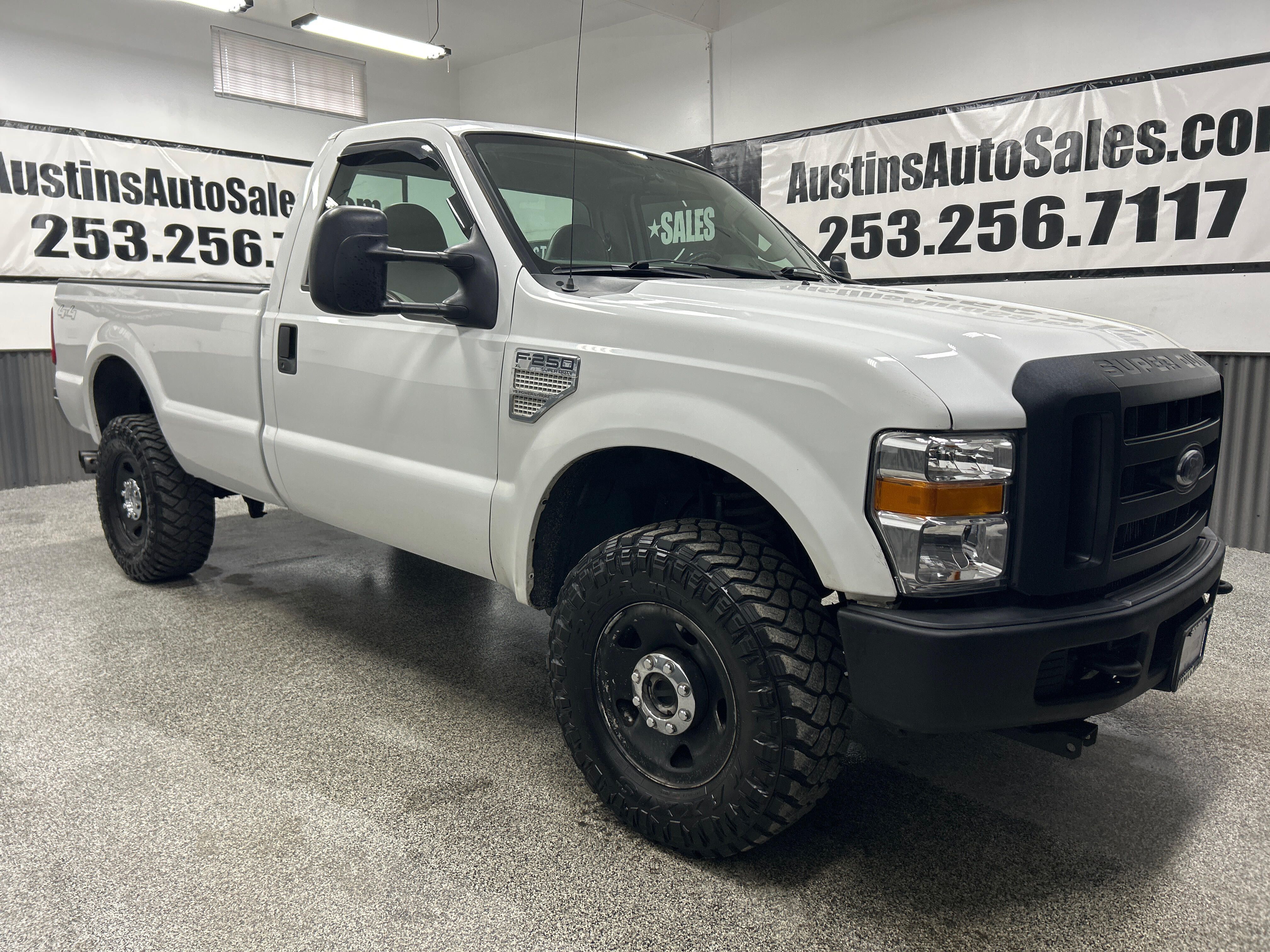 2008 Ford F-350 XL 4x4 Regular Cab 137-In SRW's photo