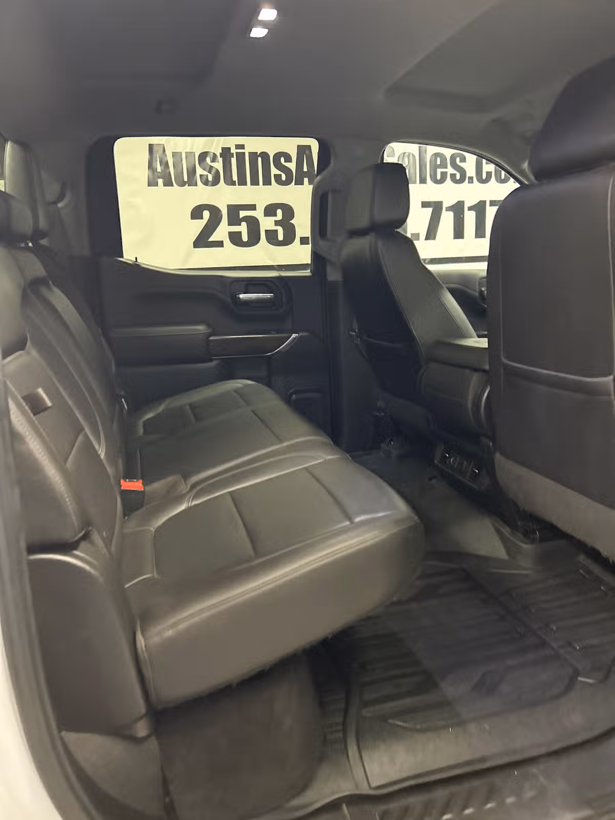2019 GMC Sierra 1500 SLT Image 12