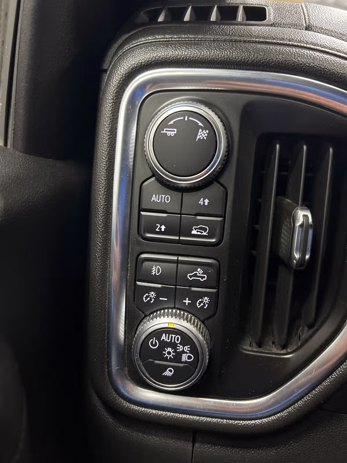 2019 GMC Sierra 1500 SLT Image 14