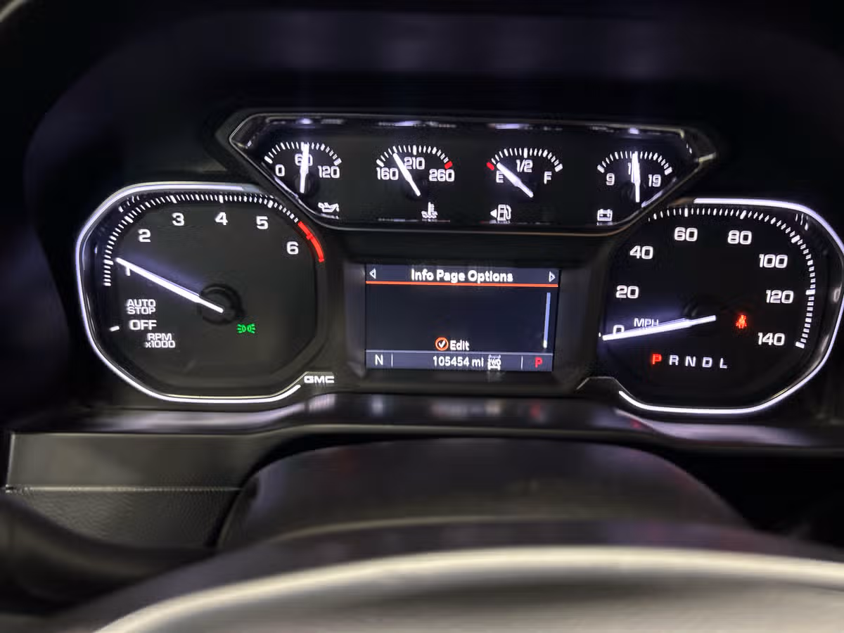 2019 GMC Sierra 1500 SLT Image 17