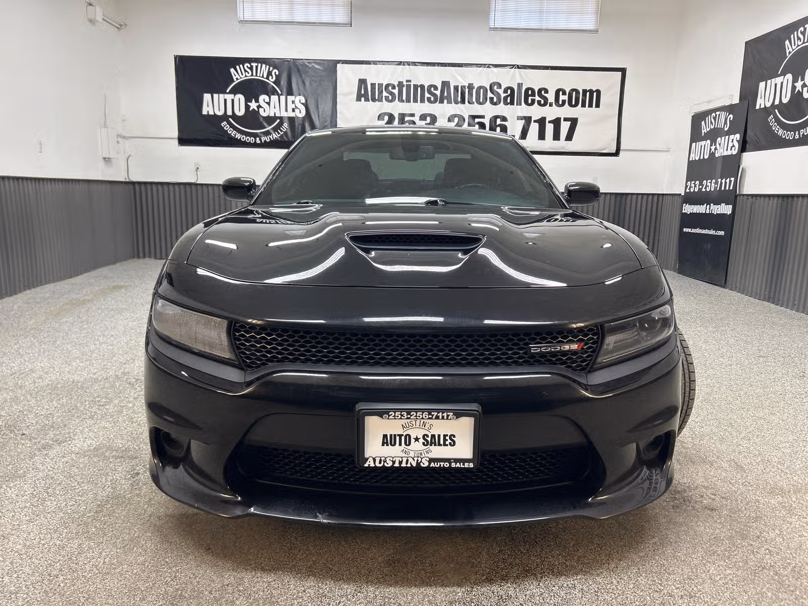 2019 Dodge Charger R/T Upper Image 2