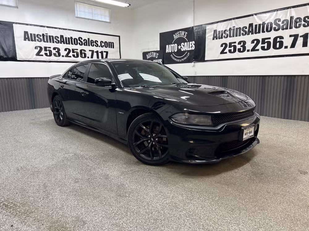 2019 Dodge Charger R/T Plus's photo