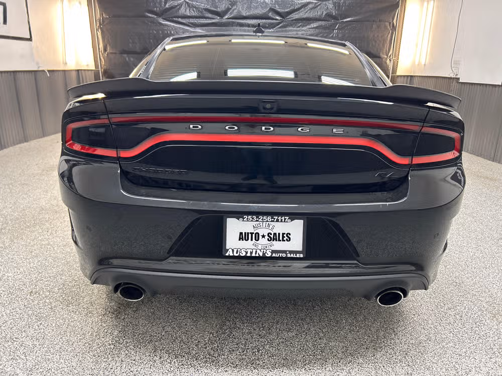 2019 Dodge Charger R/T Image 5